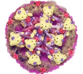 Букет з м'яких іграшок "Ведмедики в фіолетовому", Модель: 0 | Доставка квітів Шарм24